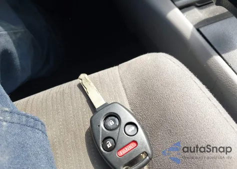 2011 Honda Accord 2.4 Lx from USA, damaged, VIN 1HGCP2F37BA115683